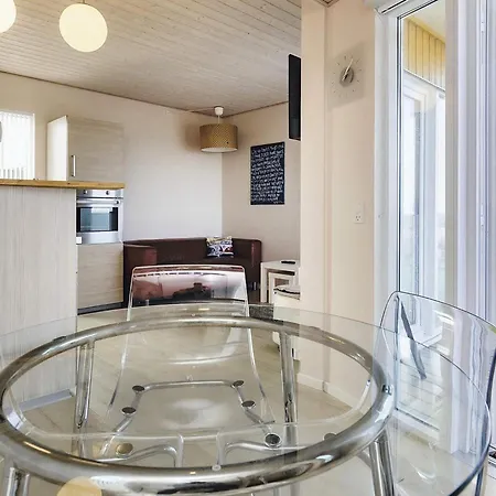 Holiday home Xlviii *